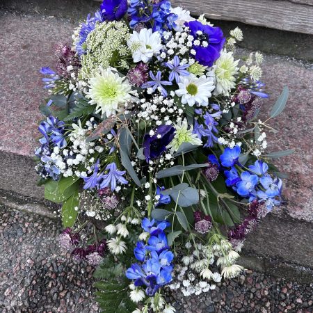 Bårekrans begravelse blomsterbukett